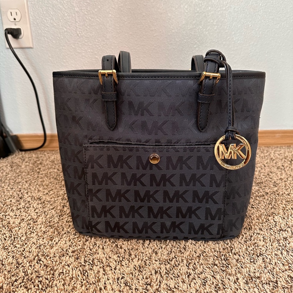 Michael Kors Jest Set Tote